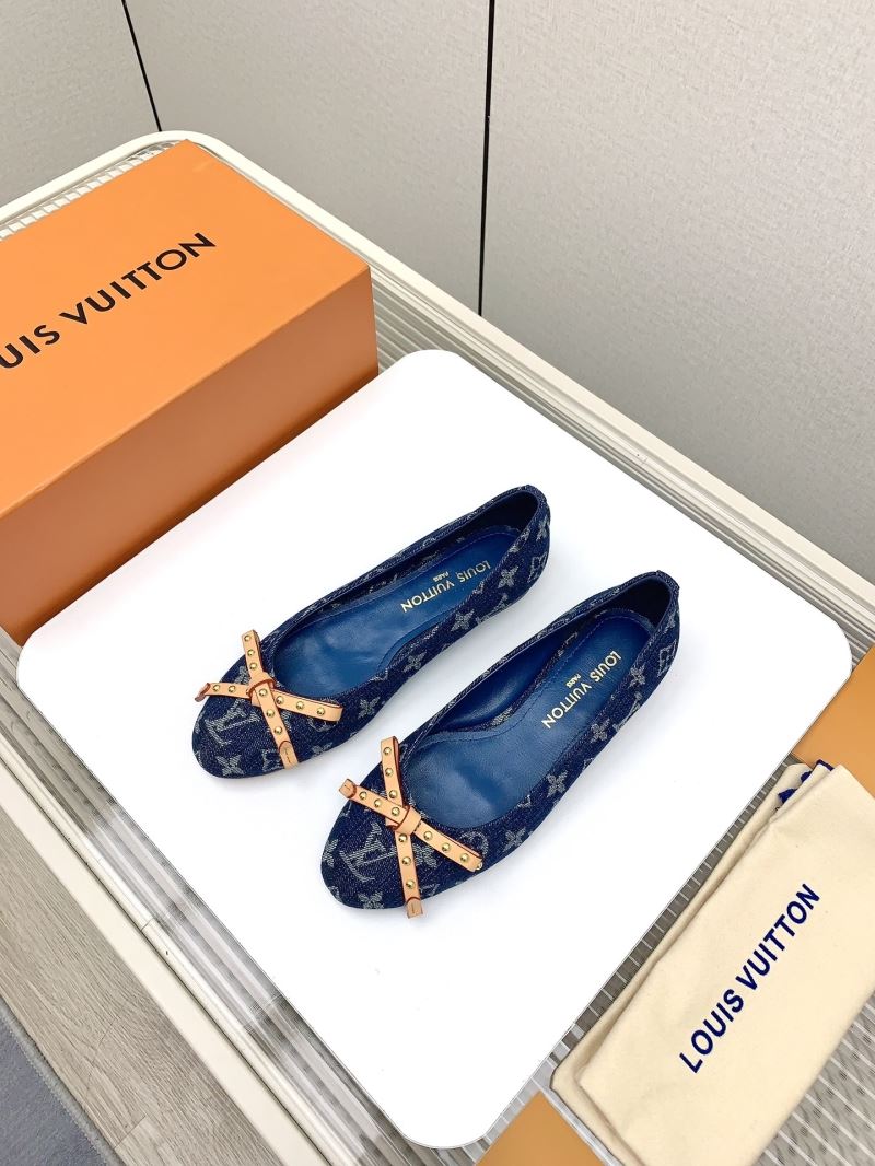 Louis Vuitton Low Shoes